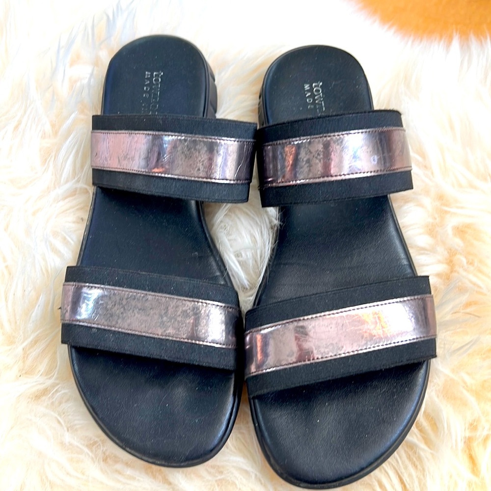 Town shoes sandals